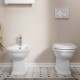 Sanitari washington di Rak Ceramics Vaso + Bidet distanziati da parete in ceramica bianco lucido